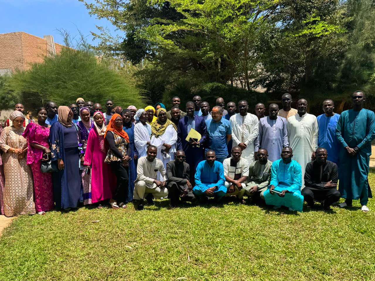 Mme Adja Fatou Dieng ep. SARR succède au Pr Samba DIAW à la tete de la DISI