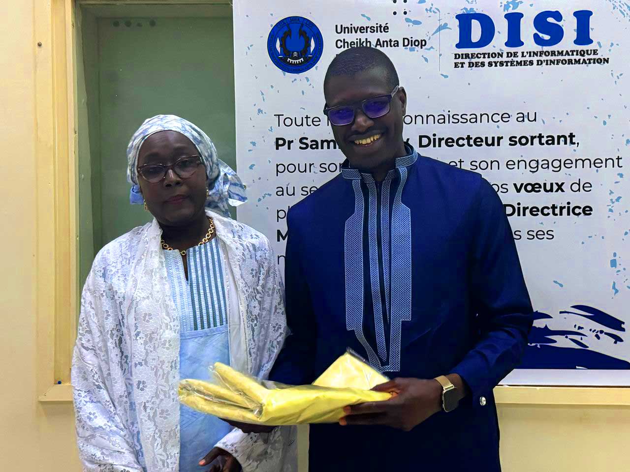 Mme Adja Fatou Dieng ep. SARR succède au Pr Samba DIAW à la tete de la DISI